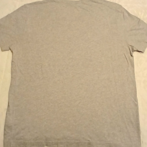 Lacoste V-Neck T-Shirt Men XL Heather Gray Crocodile Logo Premium Pima Cotton - Picture 4 of 4
